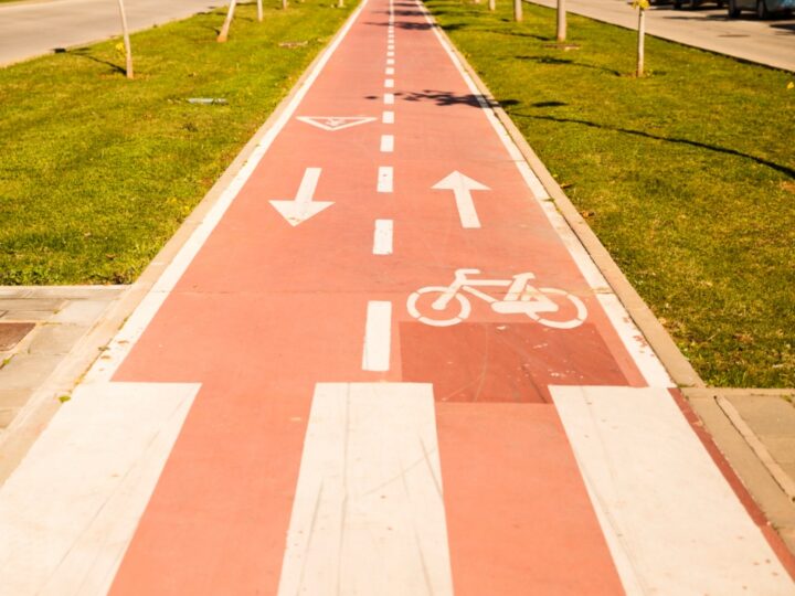 Rozwój infrastruktury rowerowej wzdłuż rzeki Kłodawki: etap II