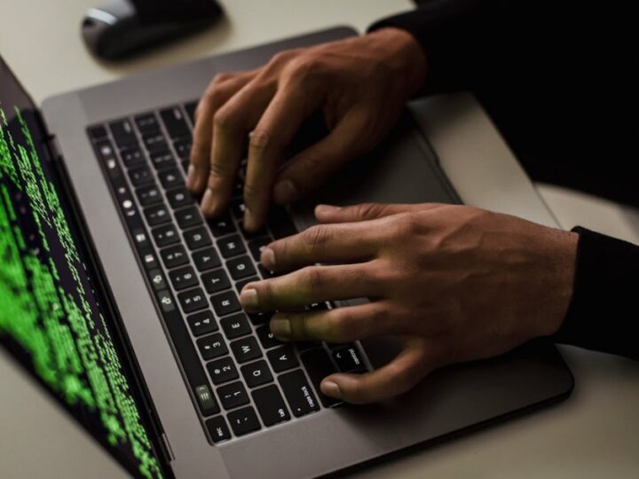OSP Brzozowiec padło ofiarą cyberataku: profil na Facebooku zhakowany