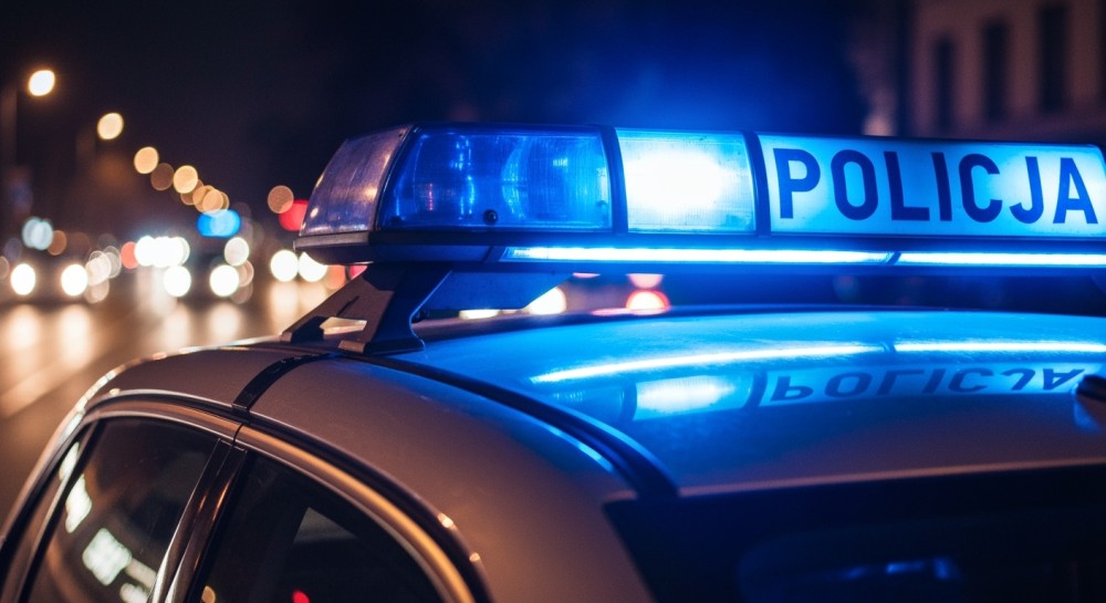 Atak na 14-latkę w Gorzowie: Szokujący incydent na przystanku autobusowym