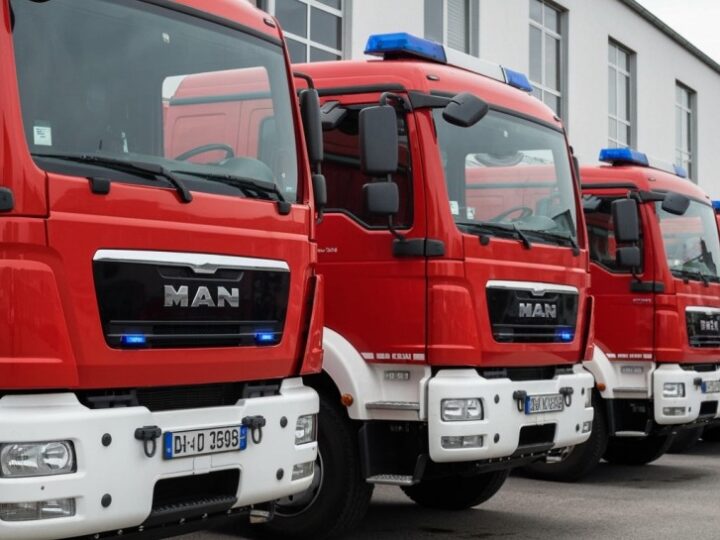 Pożar w warsztacie samochodowym: Trzy auta spłonęły w Łupowie