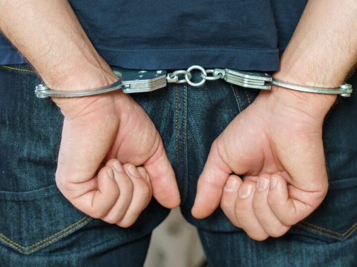 Bezpieczni seniorzy: Jak unikać oszustw?