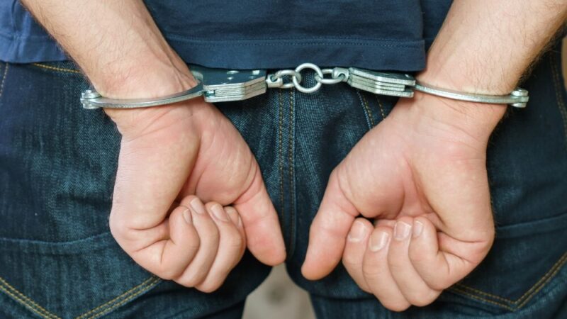 Bezpieczni seniorzy: Jak unikać oszustw?