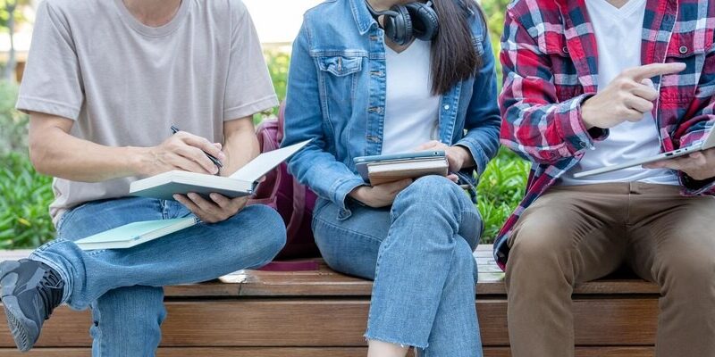 Nowe zestawy do nauczania zdalnego dla szkół w Powiecie Gorzowskim dzięki Krajowemu Planowi Odbudowy