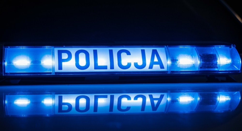 Zielonogórscy policjanci zatrzymali mężczyznę za zniszczenie defibrylatora AED