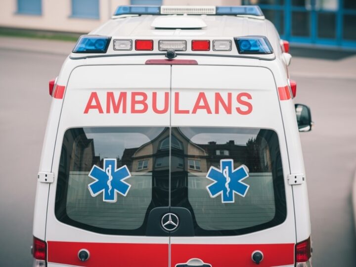 Zimowa pomoc dla bezdomnych: Twoja reakcja może uratować życie