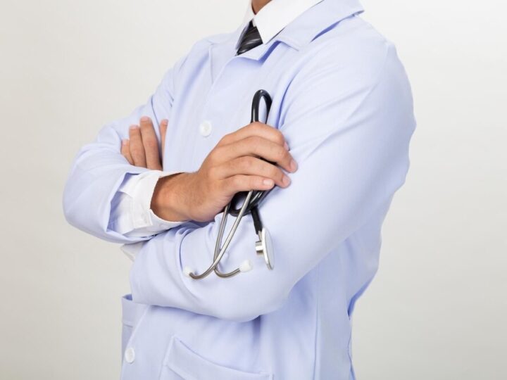 Bezpłatna infolinia „Helpline” dla osób z Alzheimerem i ich rodzin rusza w Polsce