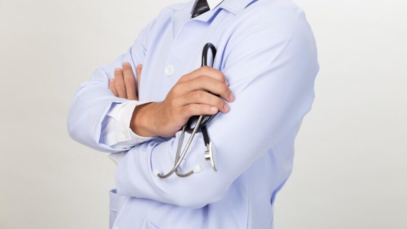 Bezpłatna infolinia „Helpline” dla osób z Alzheimerem i ich rodzin rusza w Polsce