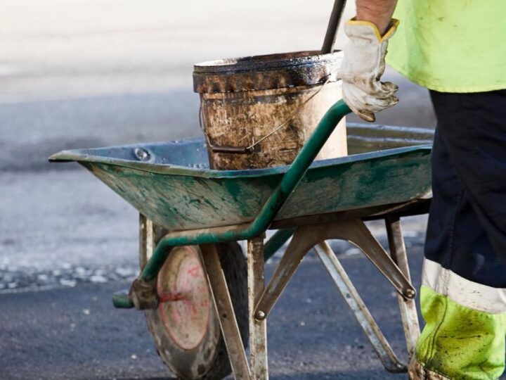 Przesunięcie terminów prac przy przejeździe kolejowym na ul. Niepodległości