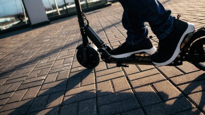 Bezpieczna jazda na jednośladach – nowa akcja edukacyjna dla kierowców