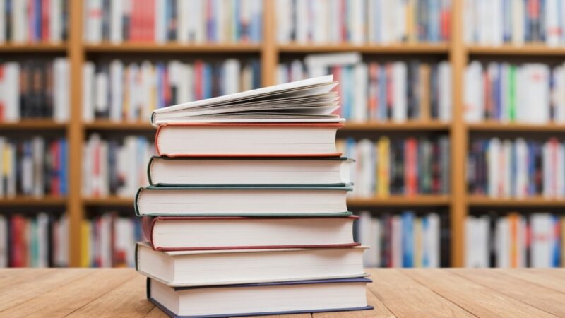 Warsztaty w bibliotece: Kreatywność i mądrość łączą pokolenia!