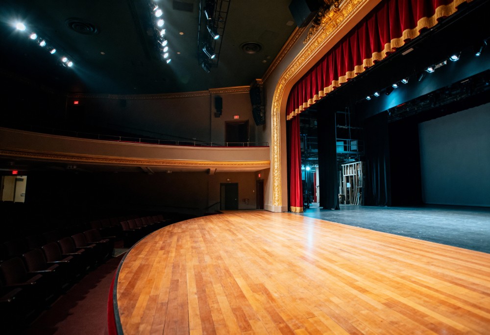 Majówka z darmowymi spektaklami w Teatrze Osterwy!