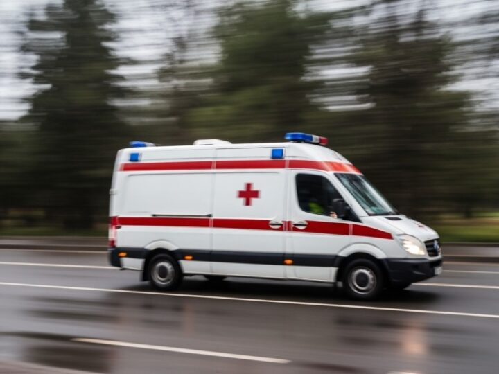 Bezpieczeństwo dzieci w podróży – policjanci kontrolują autokary przez cały rok