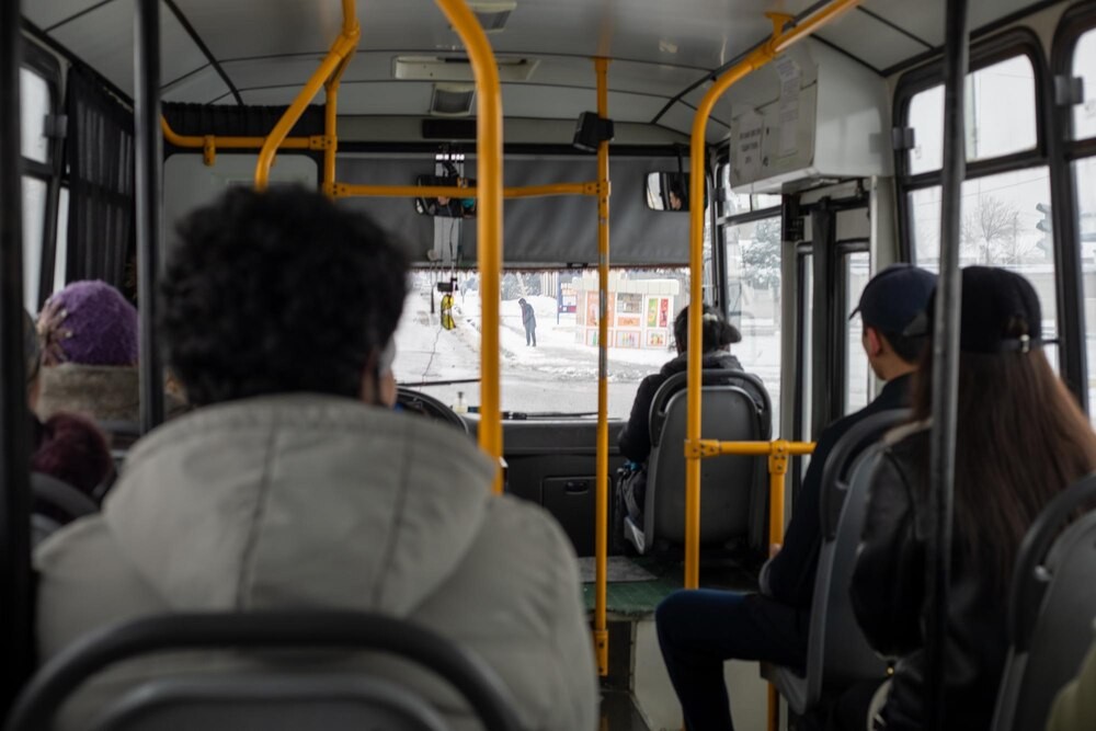 Ewolucja linii autobusowej 122: Historia zmian tras