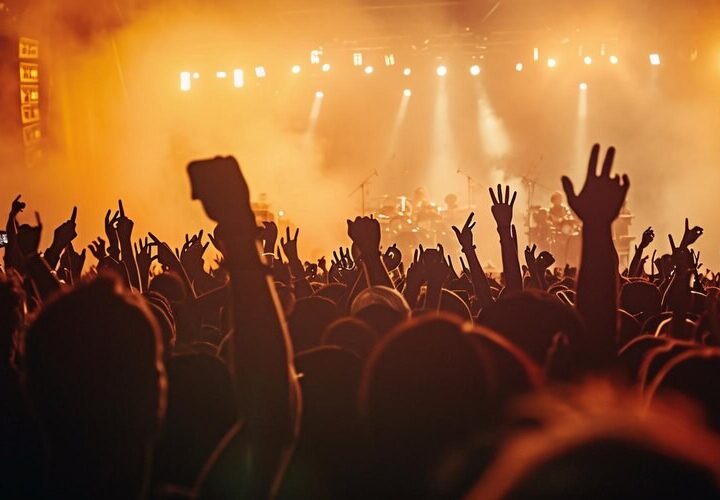 Gminny Dzień Seniora w Kłodawie: radosne wspomnienia i muzyczna integracja